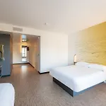 Centre Gare Hotel 3*