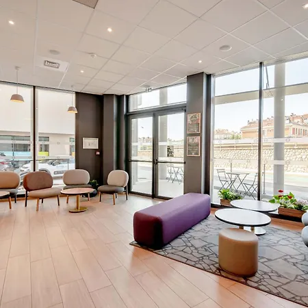 Centre Gare Otel 3*
