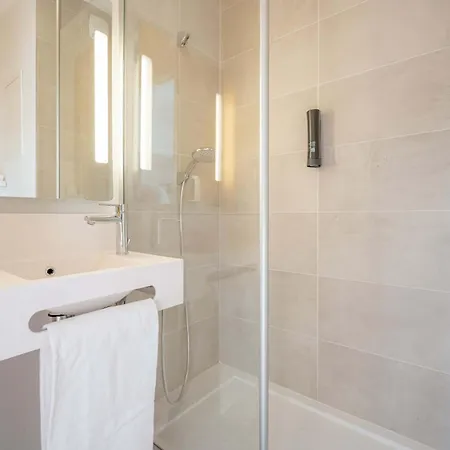 Otel Centre Gare Toulon