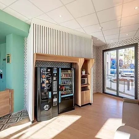 Centre Gare Hotel 3*